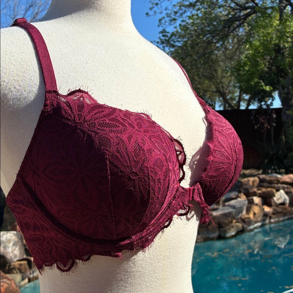 PINK Victoria's Secret Lace Underwire push-up racer back Bra in Burgundy 36DD